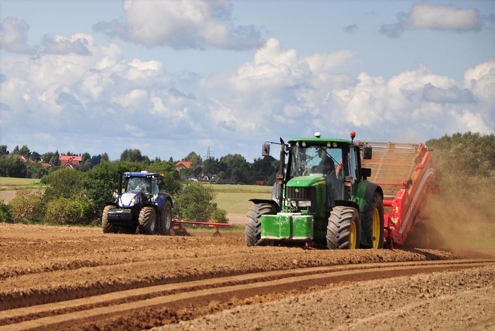 Učitel OV - farmář