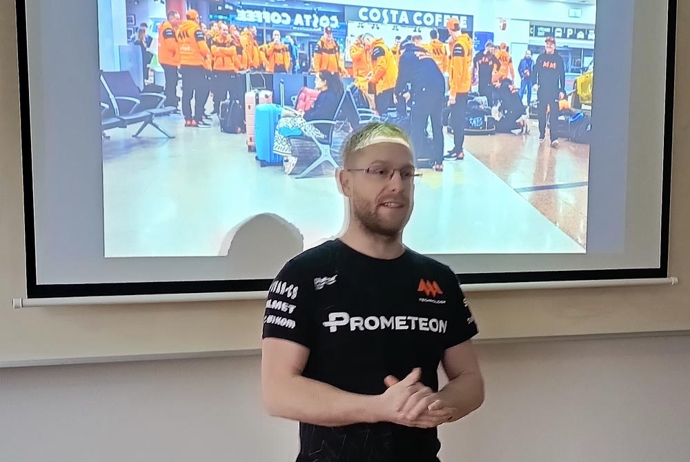 Dakar dorazil k nám do školy